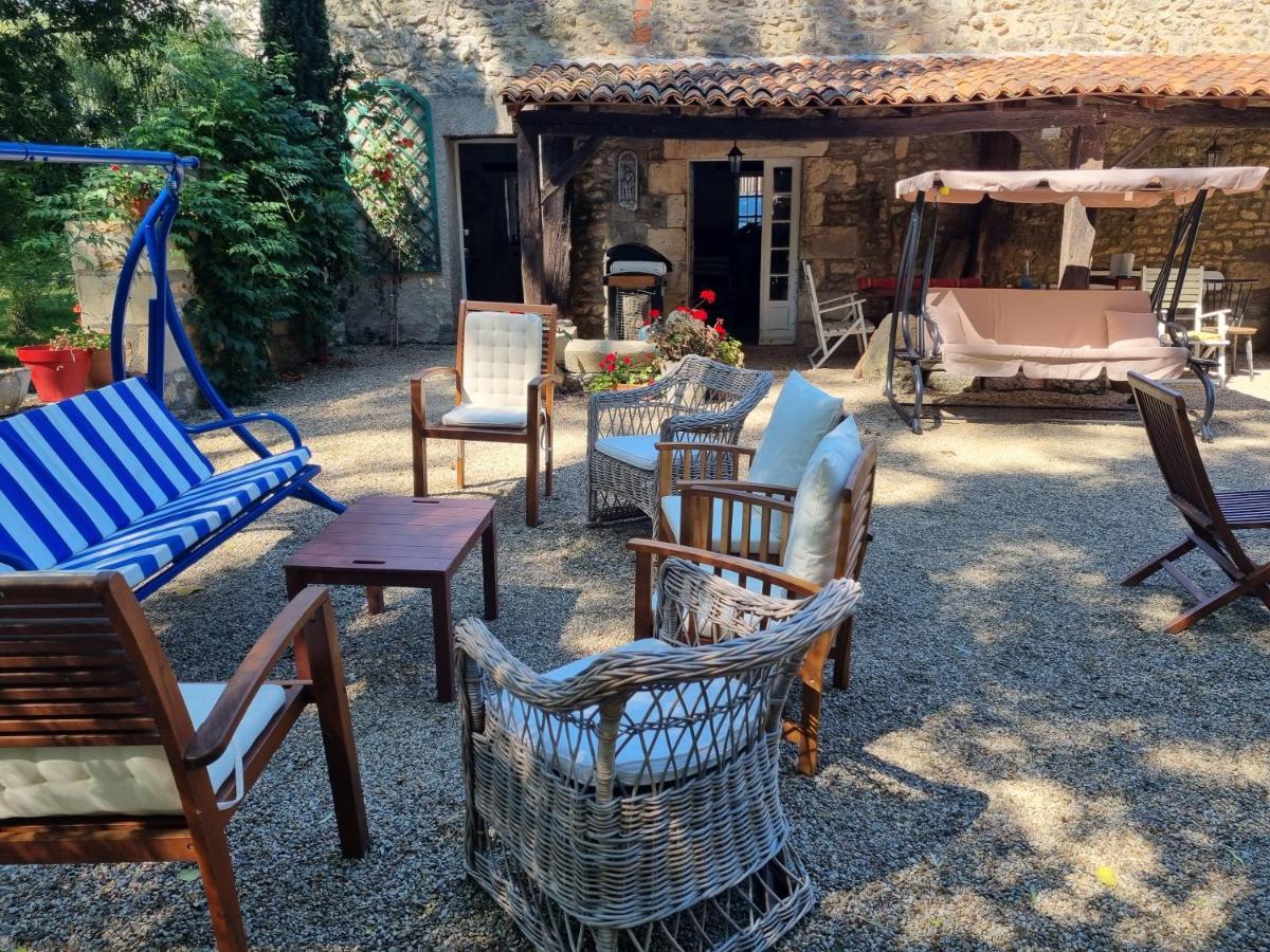 Villa moulin de giroir à Migné-Auxances Extérieur photo