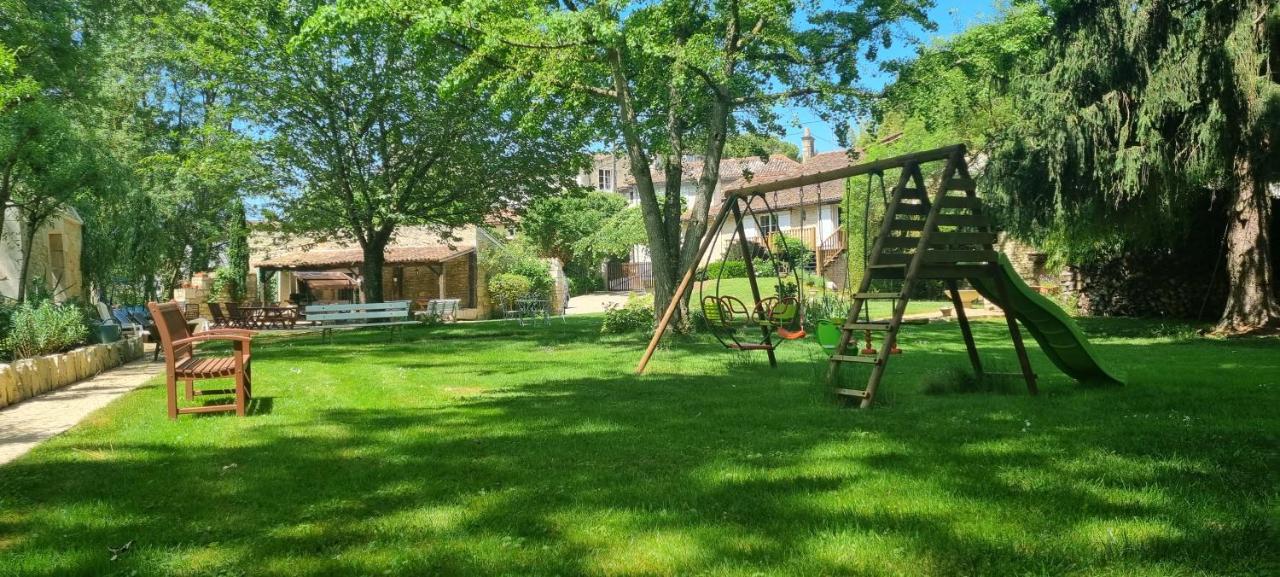 Villa moulin de giroir à Migné-Auxances Extérieur photo