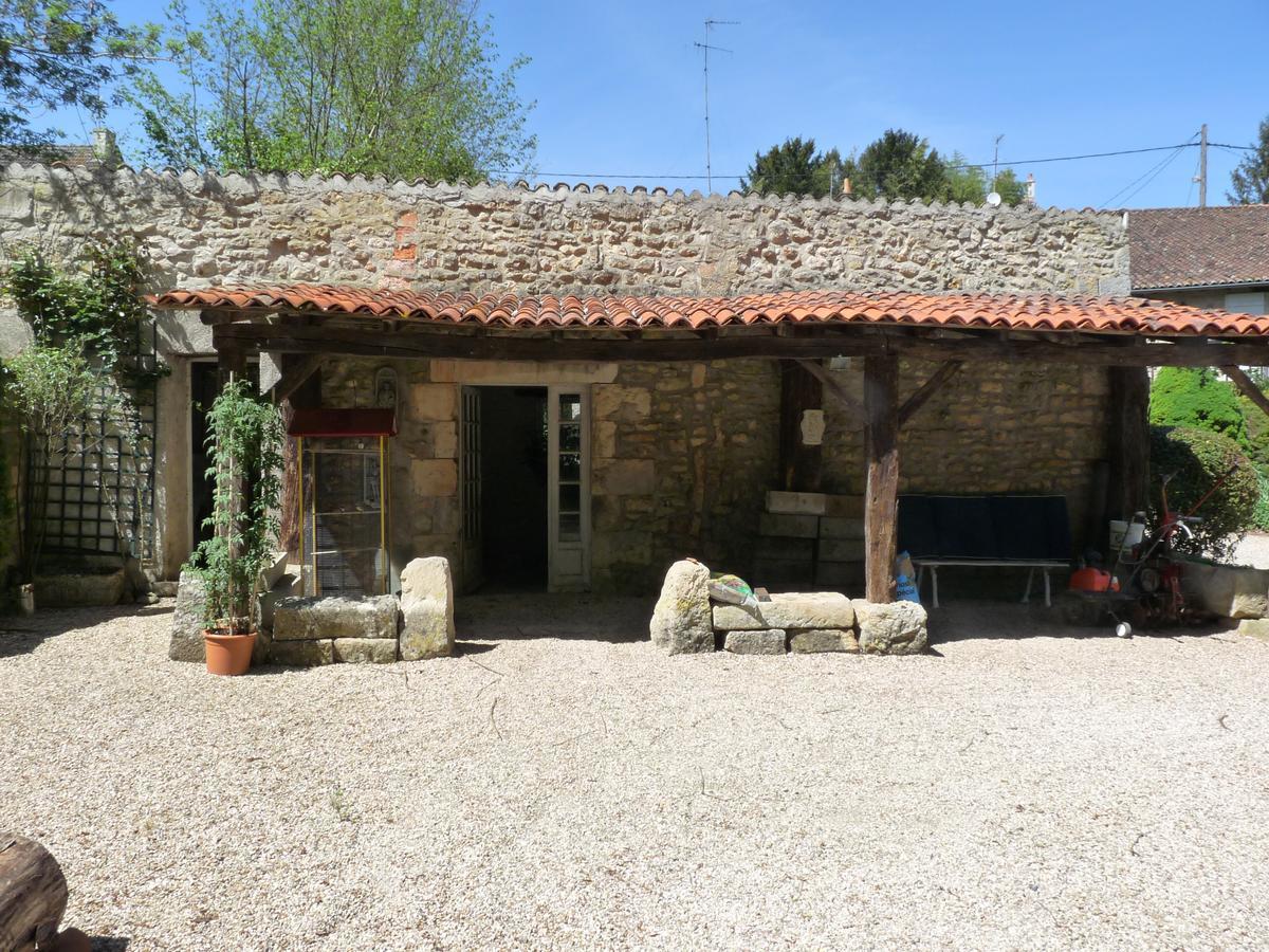 Villa moulin de giroir à Migné-Auxances Extérieur photo